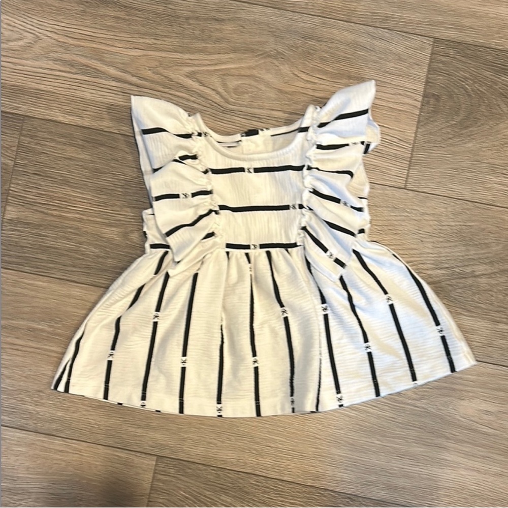 Calvin Klein Jeans‎ Striped White and Black Ruffle Top Girls Size 4T